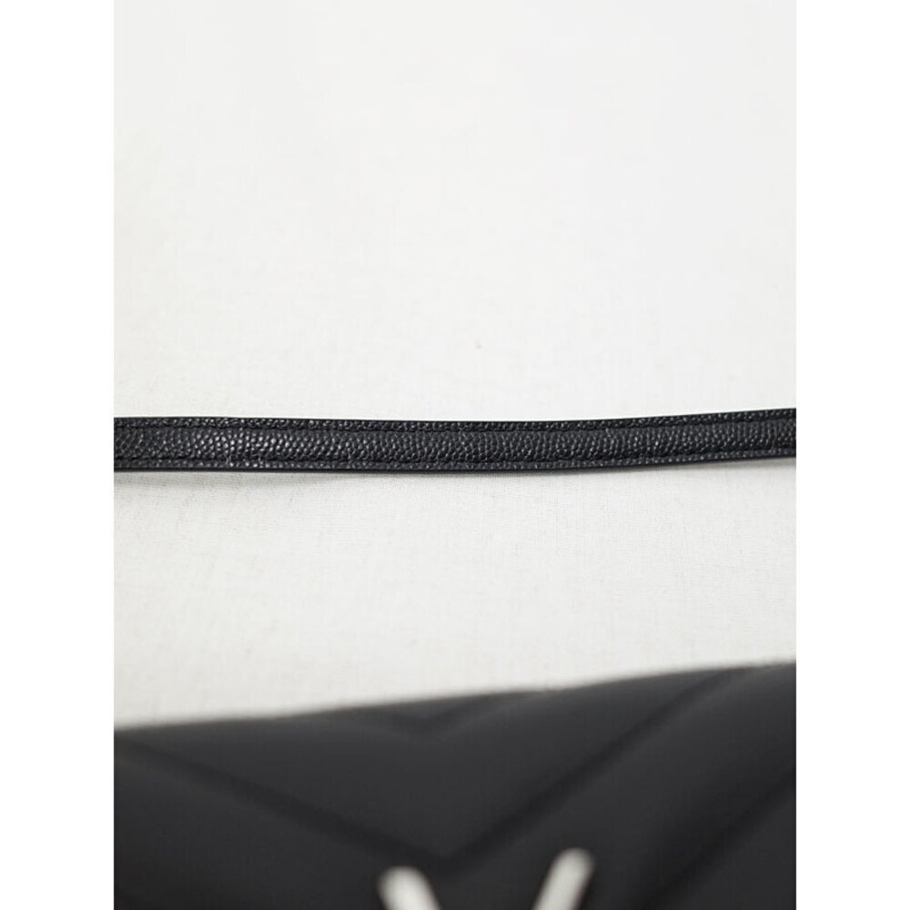 SAINT LAURENT PARIS Monogram Envelope Chain Wallet - Picture 8 of 9